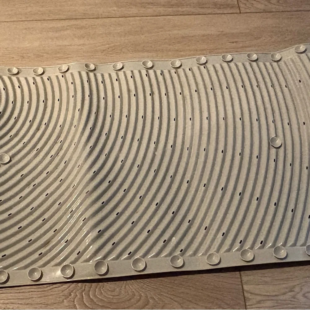 Non-Slip Cream Bath Mat